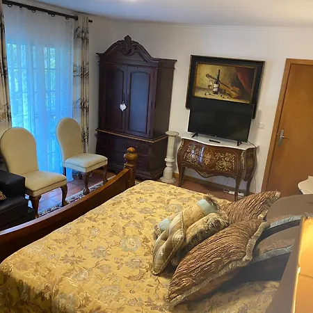 Vista Do Topo Povoacao (Sao Miguel)