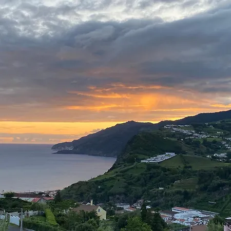 Homestay Vista Do Topo *