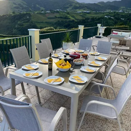 Vista Do Topo Homestay Povoacao (Sao Miguel)