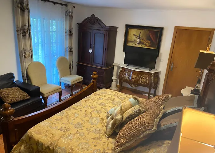 Vista Do Topo Povoacao (Sao Miguel)